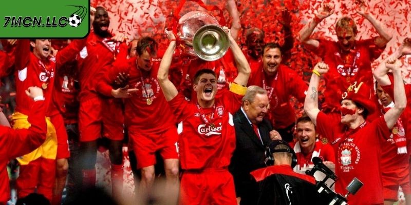 Khoảnh khắc đăng quang Champions League 2005 đầy cảm xúc